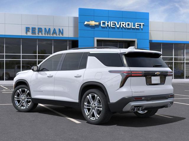 Photo of 2025 White Chevrolet Traverse