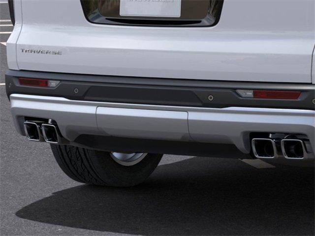 Photo of 2025 White Chevrolet Traverse