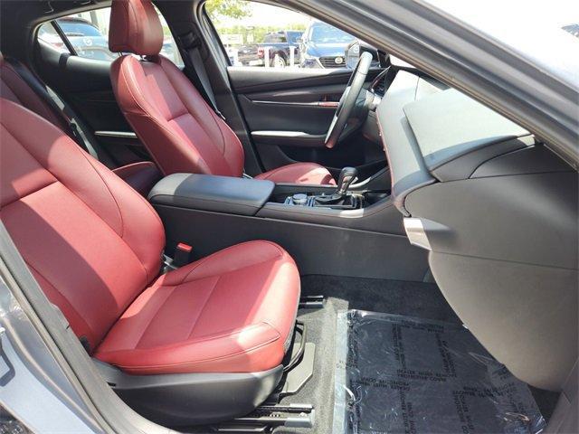 Photo of 2025 Polymetal Gray Metallic Mazda Mazda3