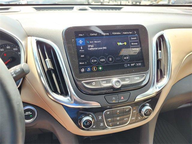 Photo of 2024 Iridescent Pearl Tricoat Chevrolet Equinox