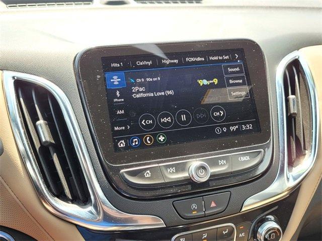 Photo of 2024 Iridescent Pearl Tricoat Chevrolet Equinox