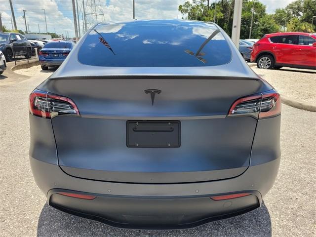 Photo of 2022 Gray Tesla Model Y