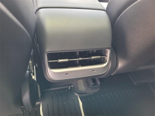 Photo of 2022 Gray Tesla Model Y