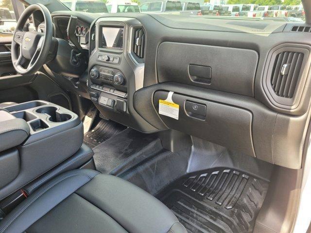 Photo of 2024 White Chevrolet Silverado 3500