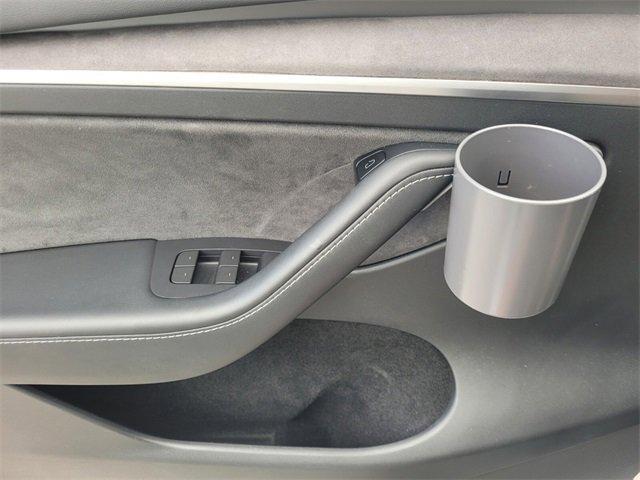 Photo of 2023 White Tesla Model Y