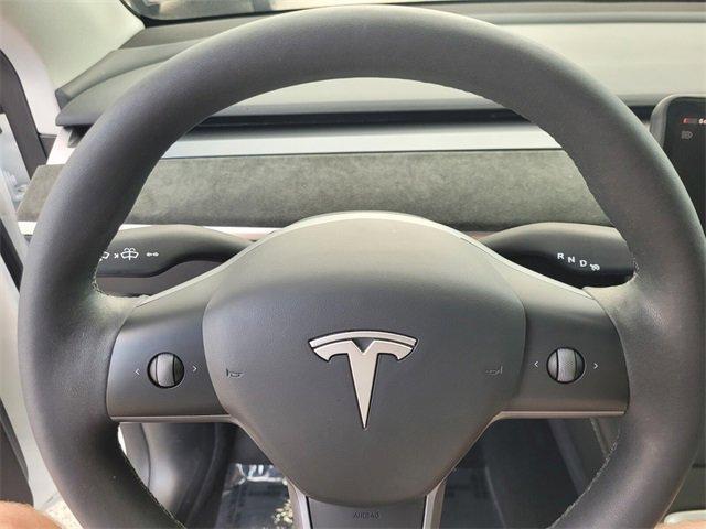 Photo of 2023 White Tesla Model Y