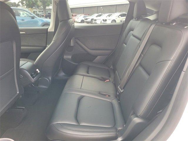 Photo of 2023 White Tesla Model Y