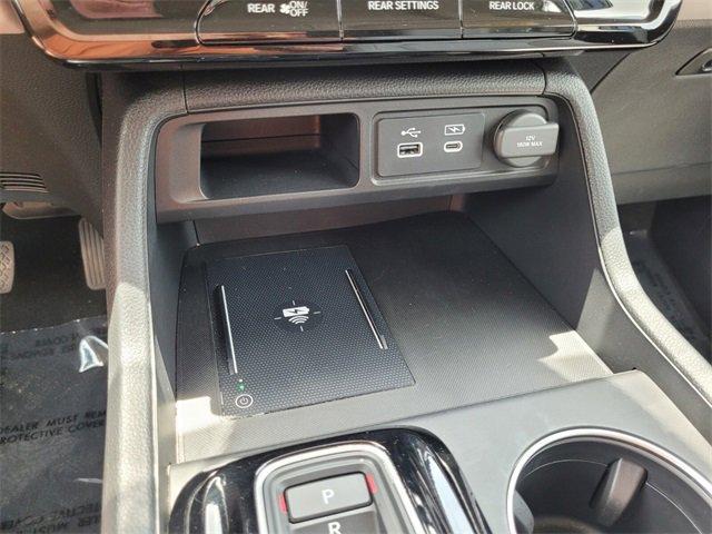 Photo of 2025 Blue Honda Pilot