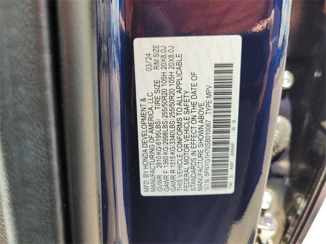 Photo of 2025 Blue Honda Pilot