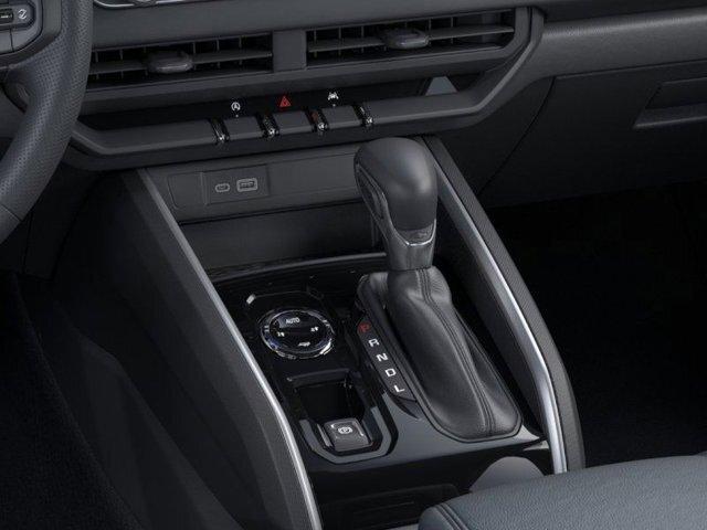 Photo of 2025 White Chevrolet Colorado