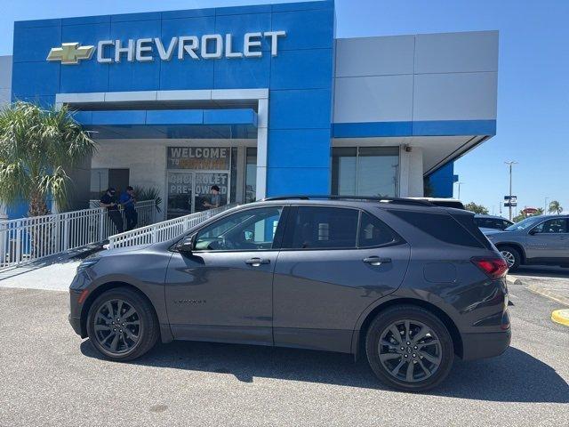 Photo of 2022 Gray Chevrolet Equinox