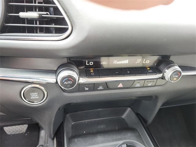 Photo of 2021 Snowflake White Pearl Mazda CX-30