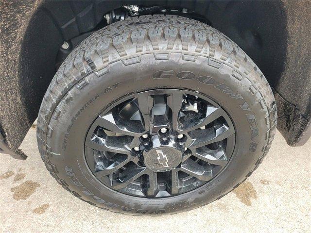 Photo of 2025 Gray Chevrolet Silverado 2500