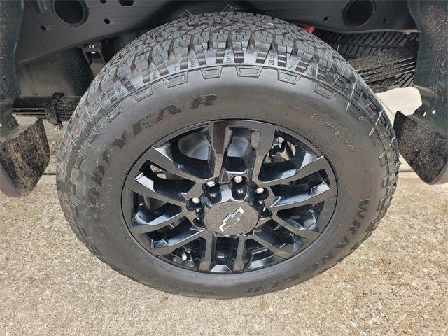 Photo of 2025 Gray Chevrolet Silverado 2500