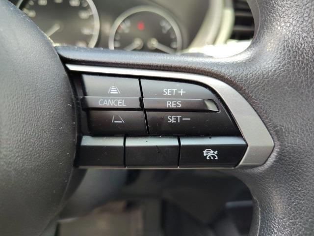 Photo of 2024 Snowflake White Pearl Mazda CX-30