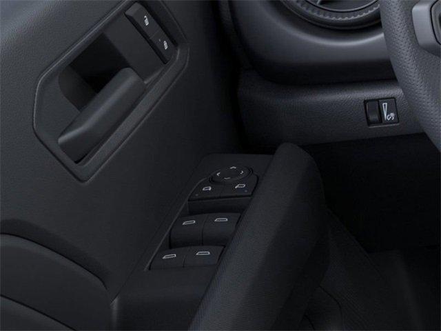 Photo of 2025 White Chevrolet Colorado