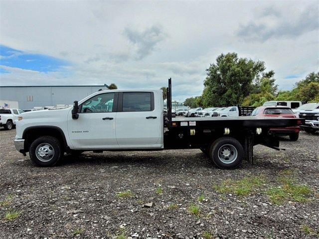 Photo of 2024 White Chevrolet Silverado 3500