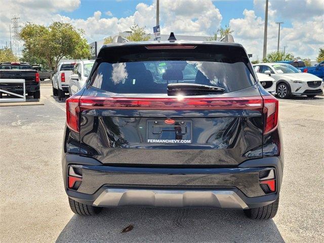 Photo of 2024 Fusion Orange Kia Seltos