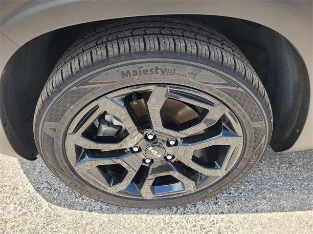 Photo of 2024 Fusion Orange Kia Seltos