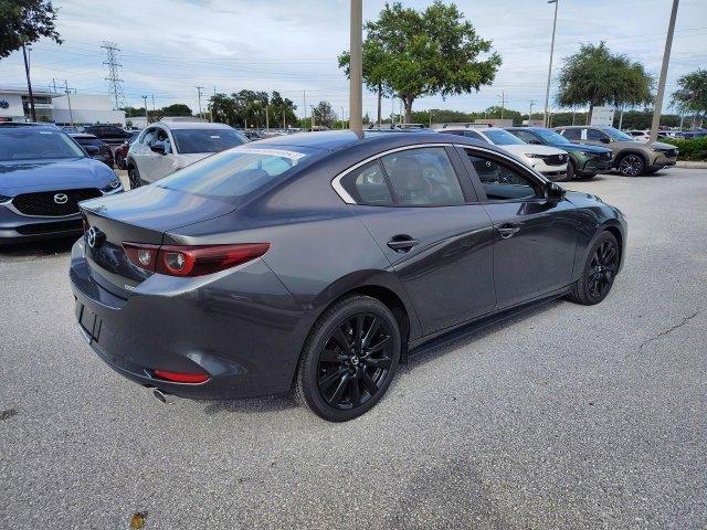 Photo of 2025 Machine Gray Metallic Mazda Mazda3