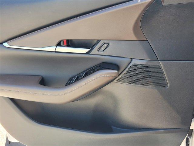 Photo of 2023 Snowflake White Pearl Mica Mazda CX-30