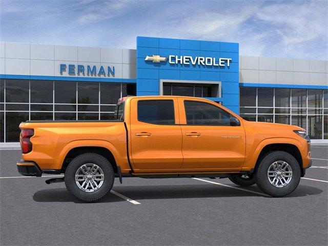 Photo of 2026 Orange Chevrolet Colorado