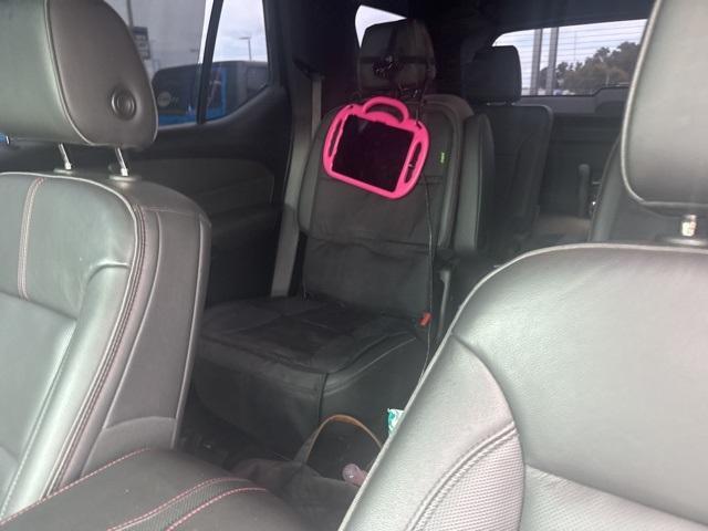 Photo of 2023 Summit White Chevrolet Traverse