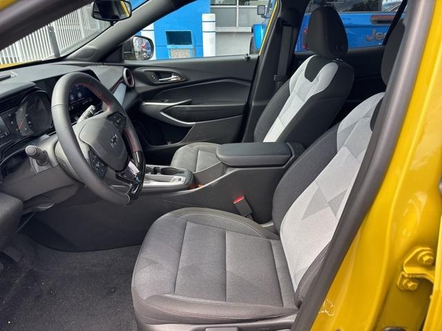 Photo of 2025 Nitro Yellow Chevrolet Trax