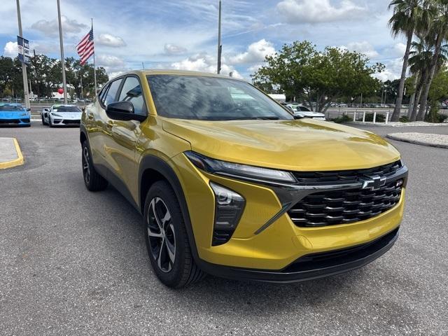 Photo of 2025 Nitro Yellow Chevrolet Trax