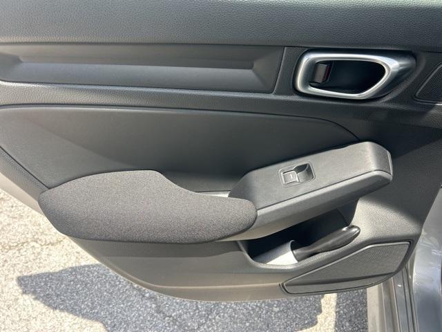 Photo of 2024 Silver Honda Civic