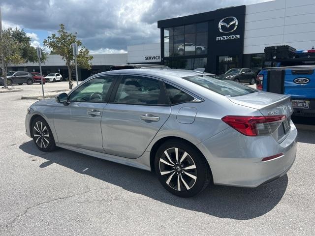 Photo of 2024 Silver Honda Civic
