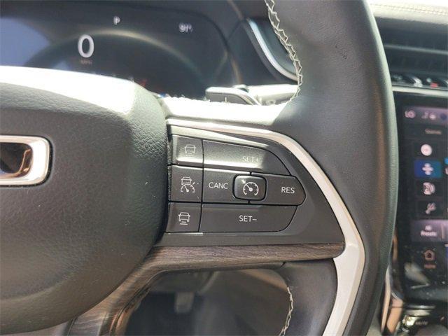 Photo of 2021 Velvet Red Pearlcoat Jeep Grand Cherokee L