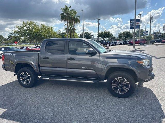 Photo of 2016 Gray Toyota Tacoma