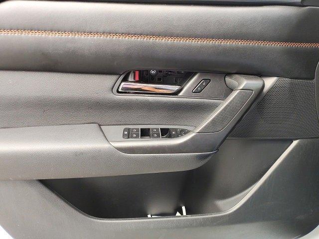 Photo of 2023 Wind Chill Pearl Mazda CX-50