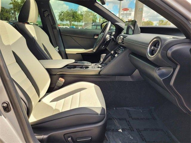 Photo of 2022 Silver Lexus IS 350
