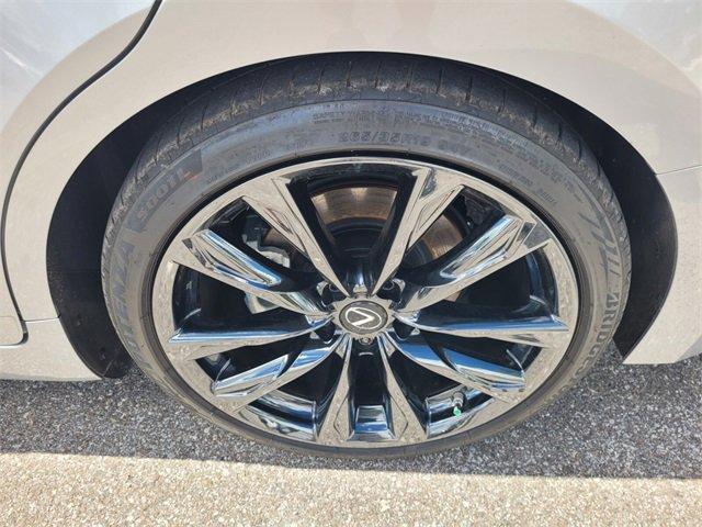 Photo of 2022 Silver Lexus IS 350