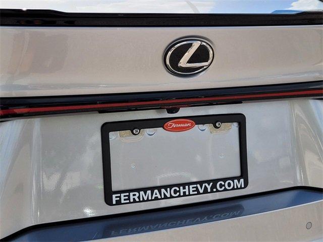 Photo of 2022 Silver Lexus IS 350