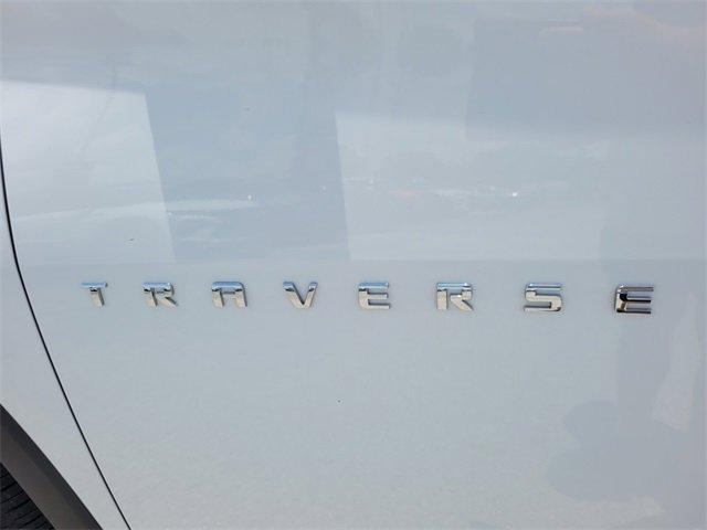Photo of 2023 Summit White Chevrolet Traverse