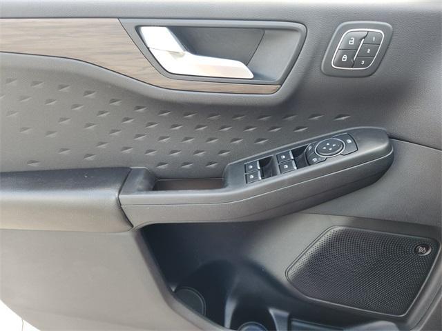 Photo of 2020  Ford Escape