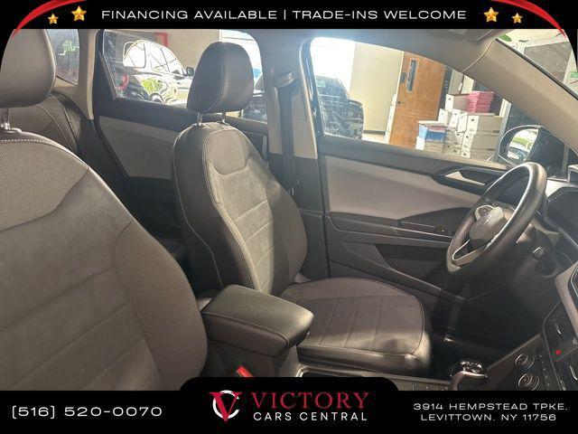 Photo of 2022 Deep Black Pearl Volkswagen Taos