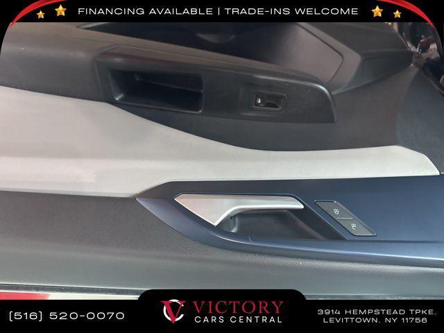 Photo of 2022 Deep Black Pearl Volkswagen Taos