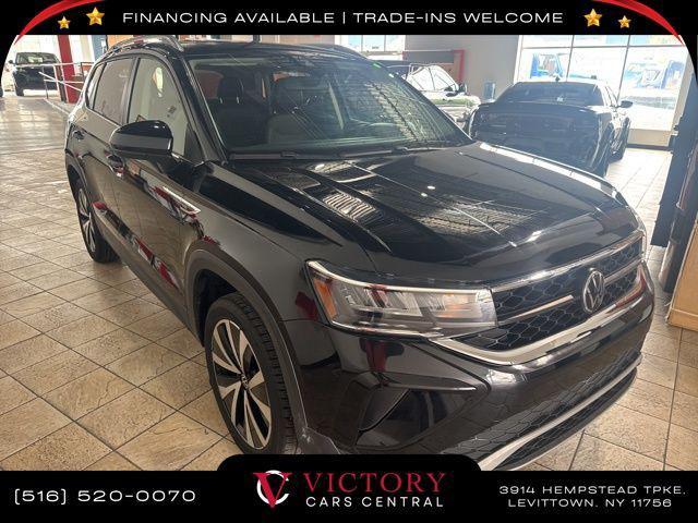 Photo of 2022 Deep Black Pearl Volkswagen Taos