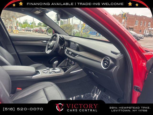 Photo of 2022 Alfa Rosso Alfa Romeo Stelvio
