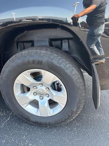 Photo of 2021 Diamond Black RAM 1500