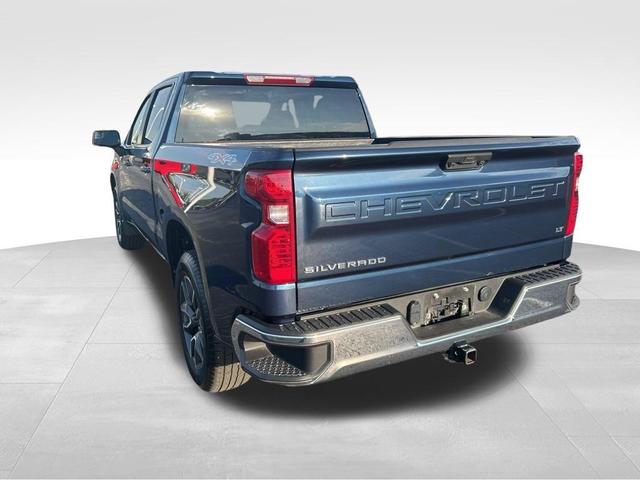 Photo of 2022 Northsky Blue Metallic Chevrolet Silverado 1500