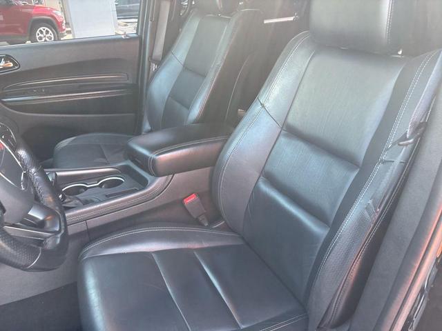 Photo of 2021 DB Black Crystal Clearcoat Dodge Durango