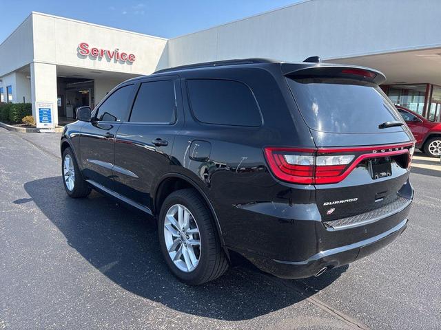 Photo of 2021 DB Black Crystal Clearcoat Dodge Durango