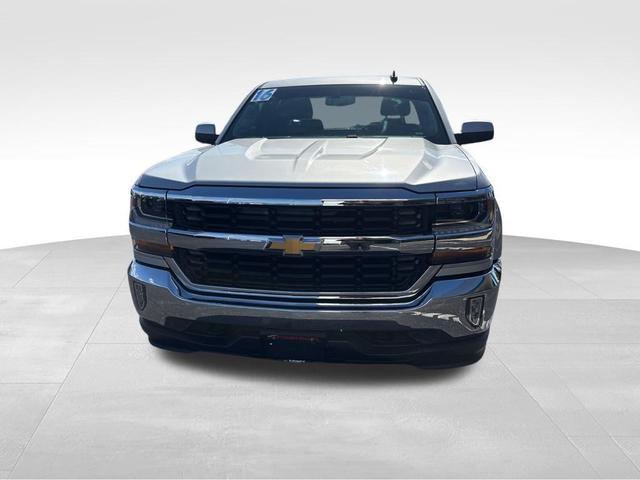 Photo of 2016 Silver Ice Metallic Chevrolet Silverado 1500