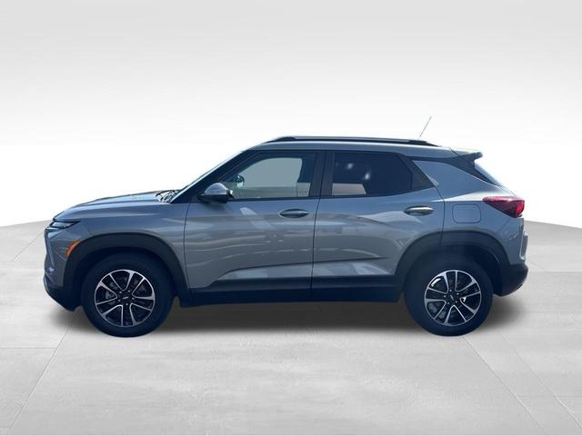 Photo of 2024 Sterling Gray Metallic Chevrolet Trailblazer