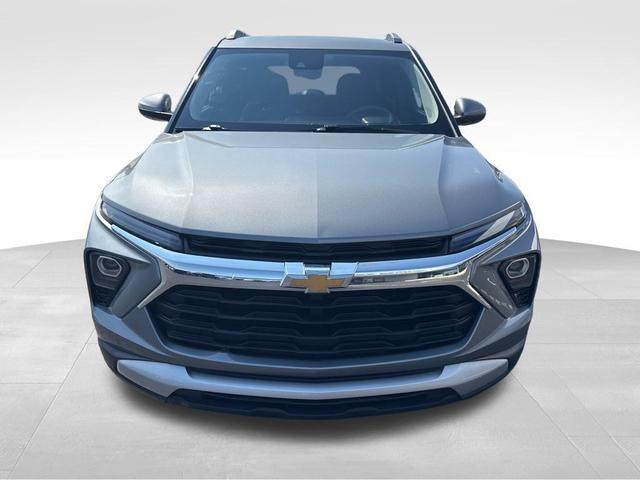 Photo of 2024 Sterling Gray Metallic Chevrolet Trailblazer